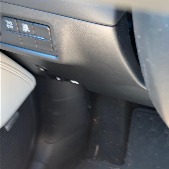 Meet your Posher, Catherine - Picture 1 of 1